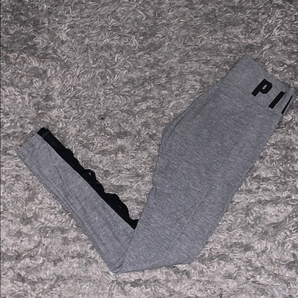 PINK VICTORIA SECRET YOGA LEGGINGS